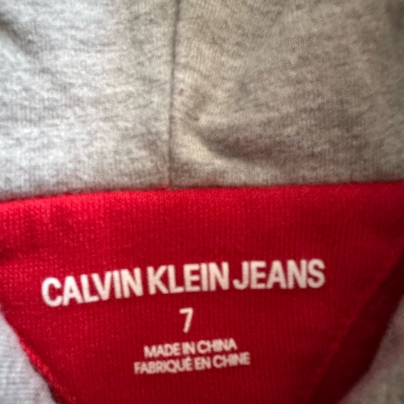 Boys ck sweater. 🩷 - Picture 4 of 4